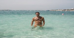 Polo221269 51 years old I am from Abu Dhabi/Abu Dhabi, Seeking Dating with Woman