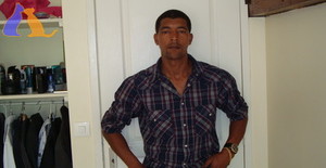Armindoramos 45 years old I am from Noisy-le-sec/Ile de France, Seeking Dating Friendship with Woman